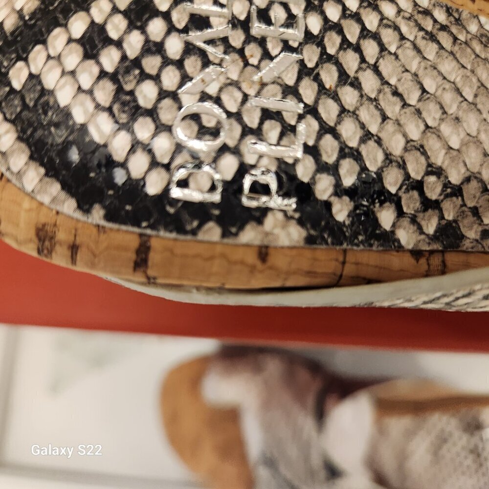 Donald Pliner "Sisu" Python Print Wedge Sandals. … - image 5